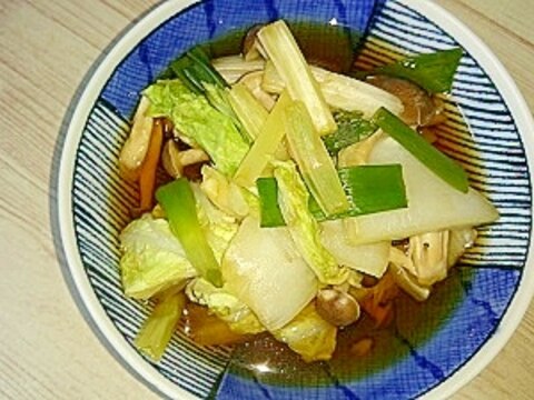 白菜・ぶなしめじ・長ネギのすき焼きのたれ煮